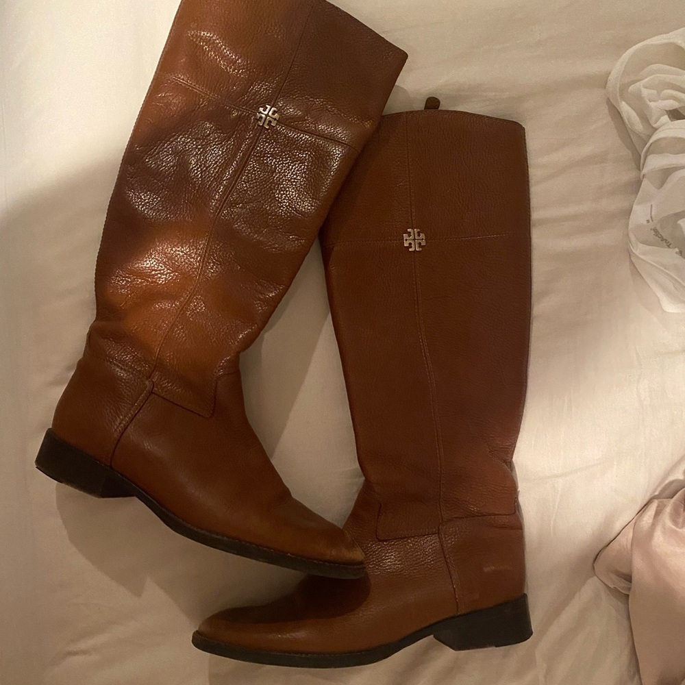 Tory Burch boot tan 9.5